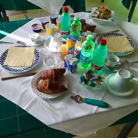 Villa Pietrasanta 住宿加早餐酒店